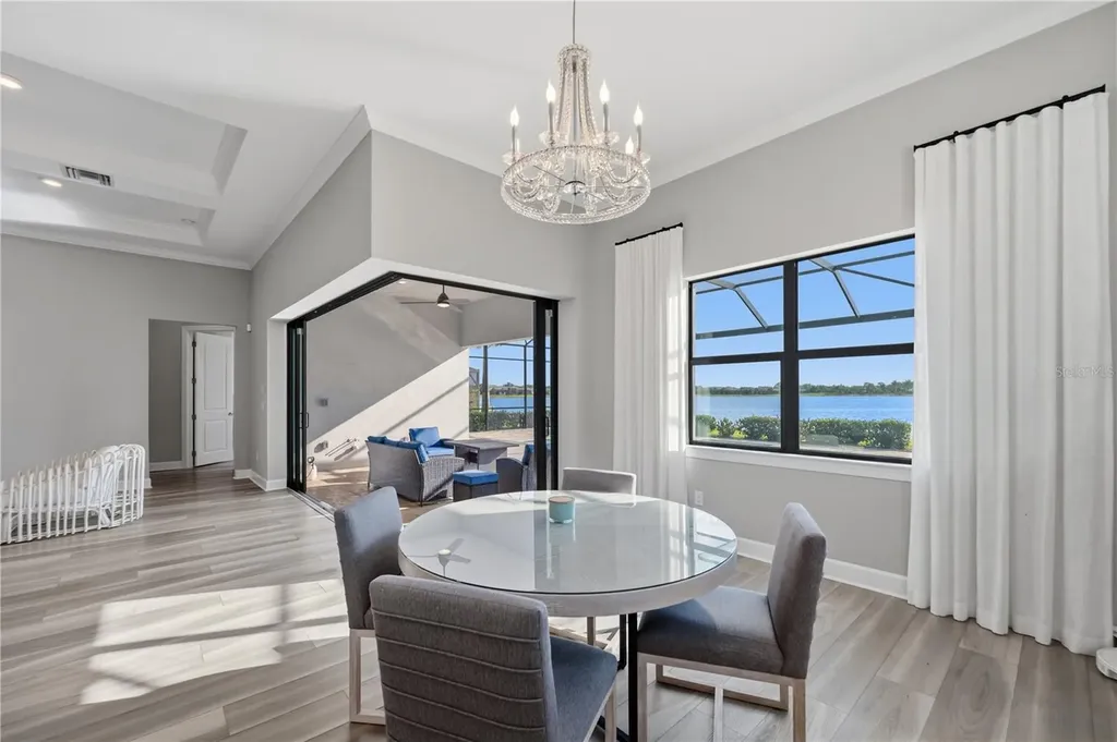 7849 Mainsail Lane Sarasota FL 34240