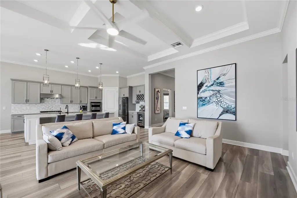 7849 Mainsail Lane Sarasota FL 34240