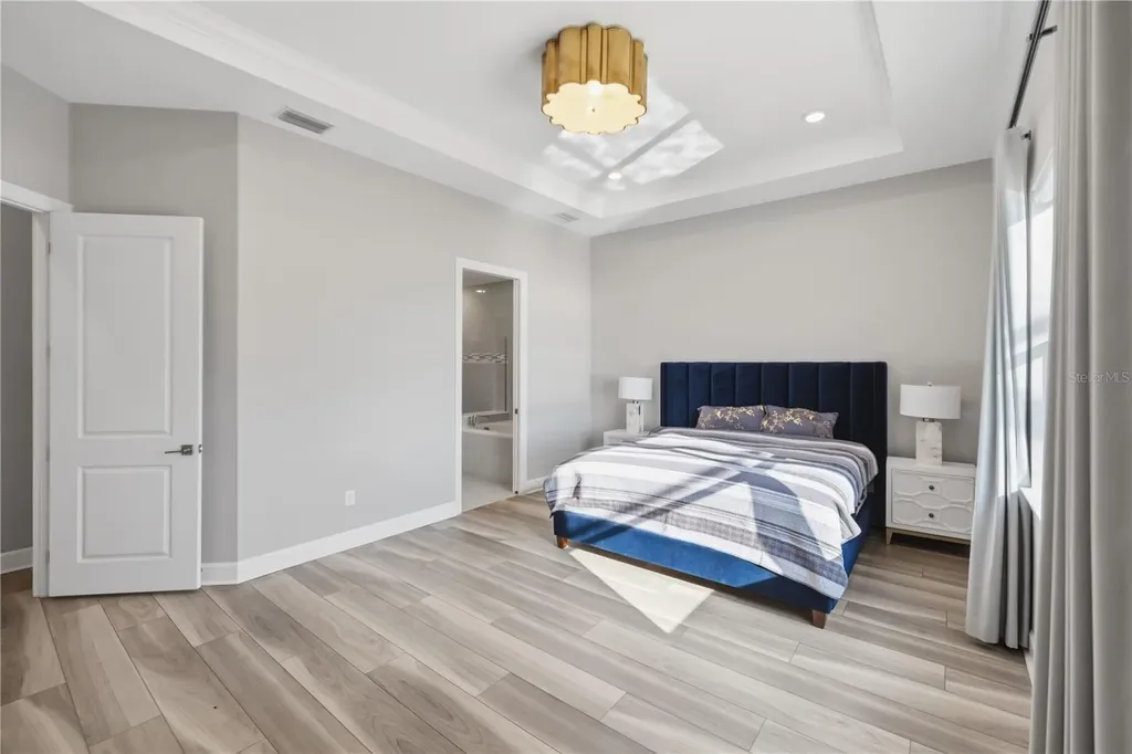 7849 Mainsail Lane Sarasota FL 34240