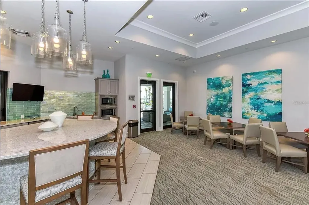 7849 Mainsail Lane Sarasota FL 34240