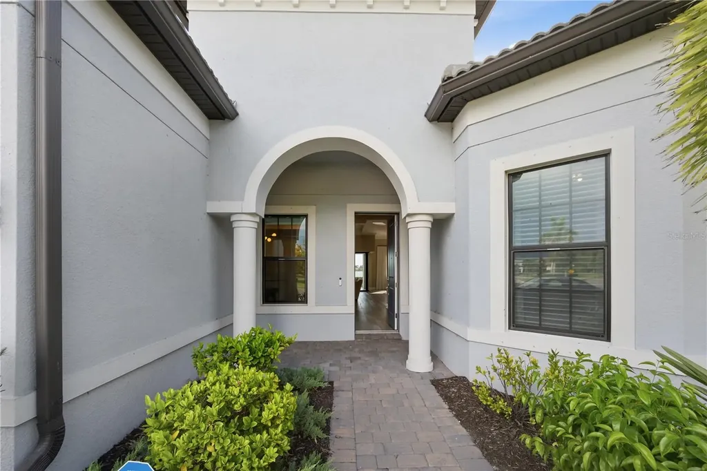 7849 Mainsail Lane Sarasota FL 34240