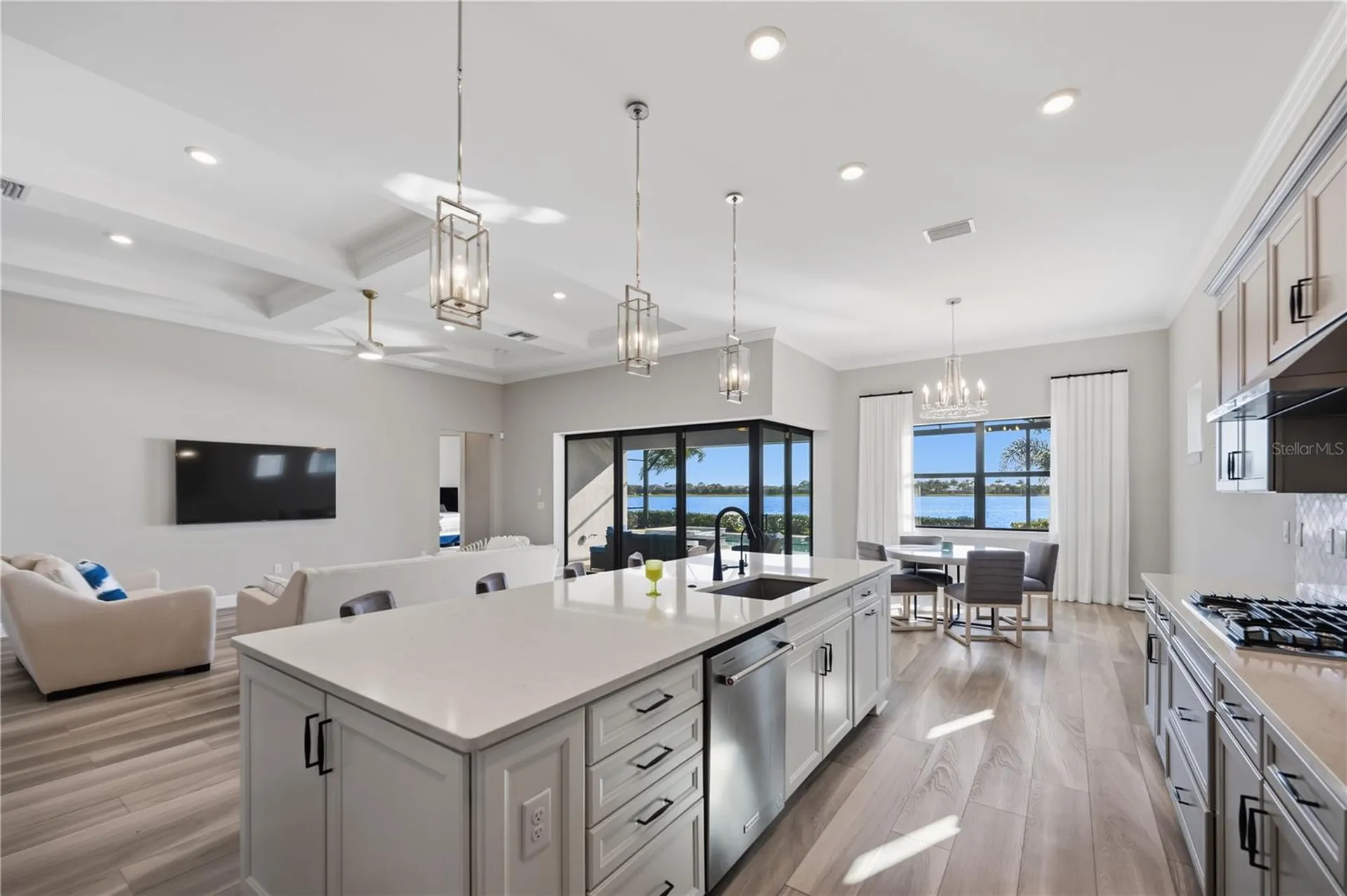 7849 Mainsail Lane Sarasota FL 34240