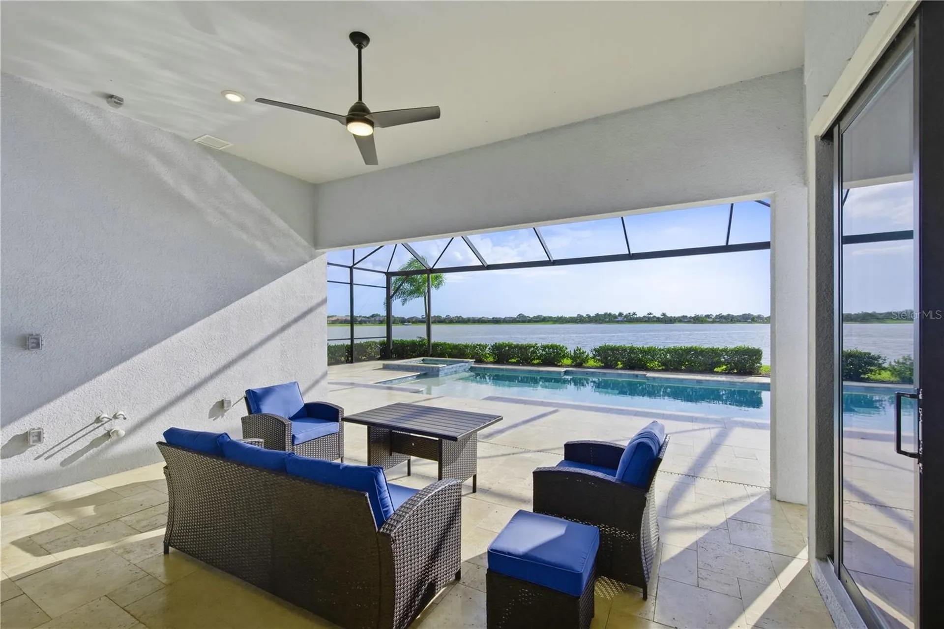 7849 Mainsail Lane Sarasota FL 34240