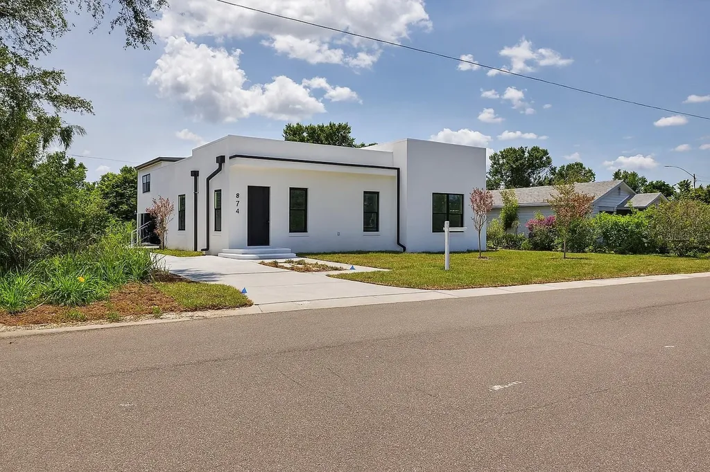 3144 22nd Street N St Petersburg FL 33713