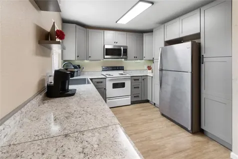 206 Dillon Street Winter Haven FL 33880