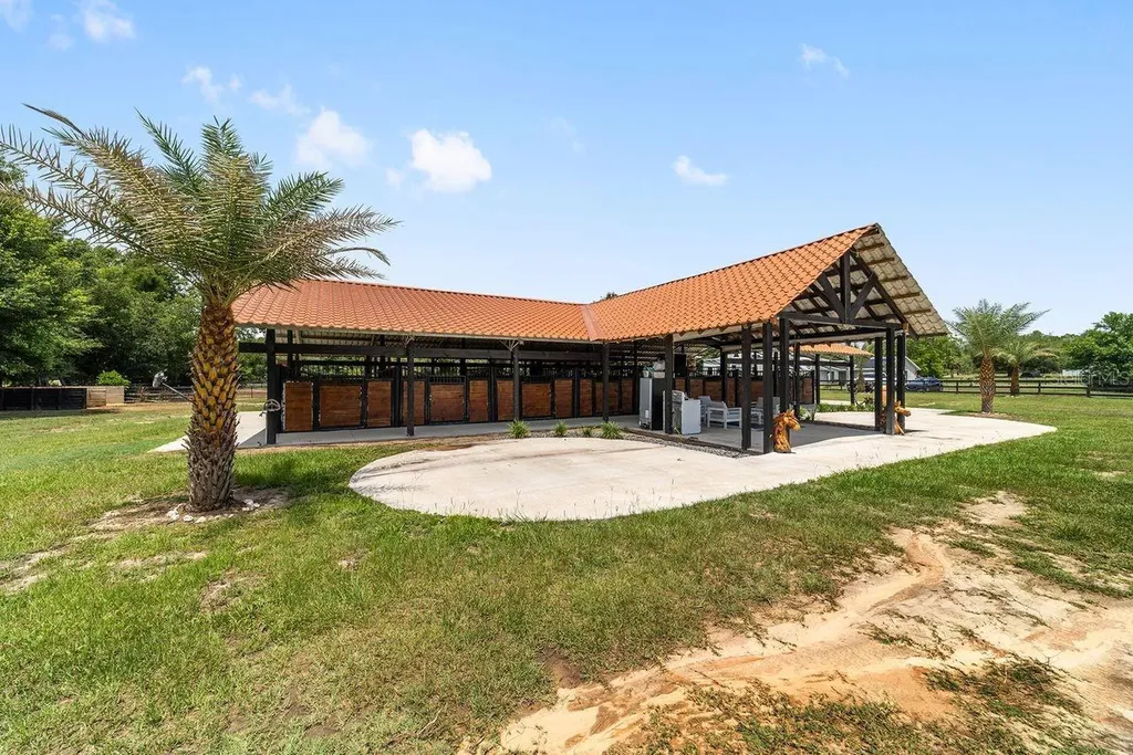 16392 NE Jacksonville Road Citra FL 32113