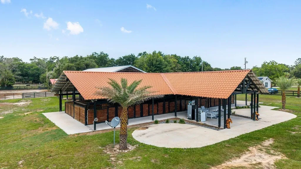 16392 NE Jacksonville Road Citra FL 32113
