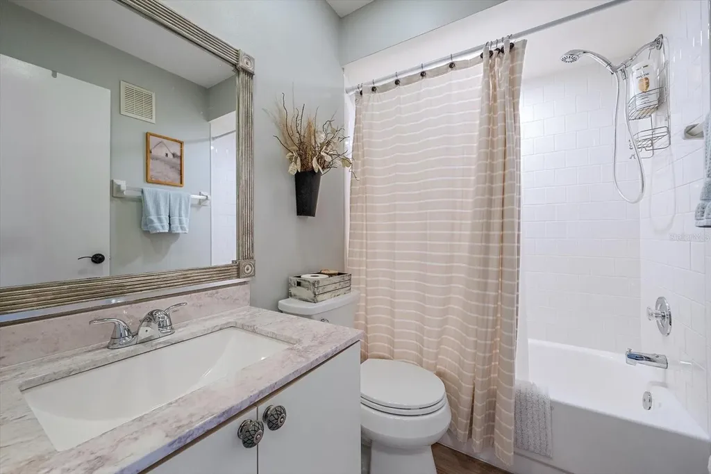 851 Audubon Drive Bradenton FL 34209