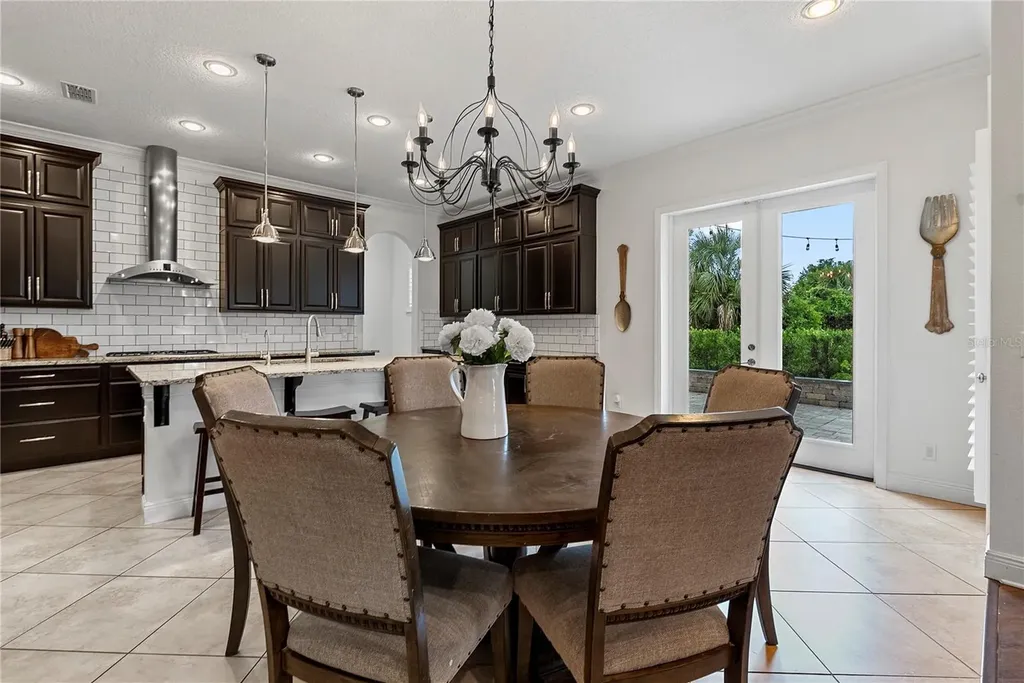 906 Sherbourne Circle Lake Mary FL 32746