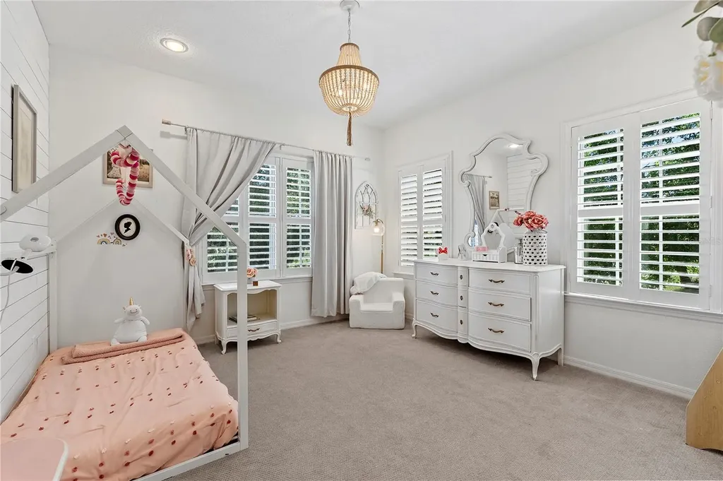 906 Sherbourne Circle Lake Mary FL 32746