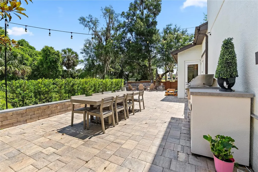 906 Sherbourne Circle Lake Mary FL 32746