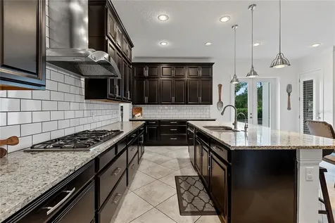 906 Sherbourne Circle Lake Mary FL 32746