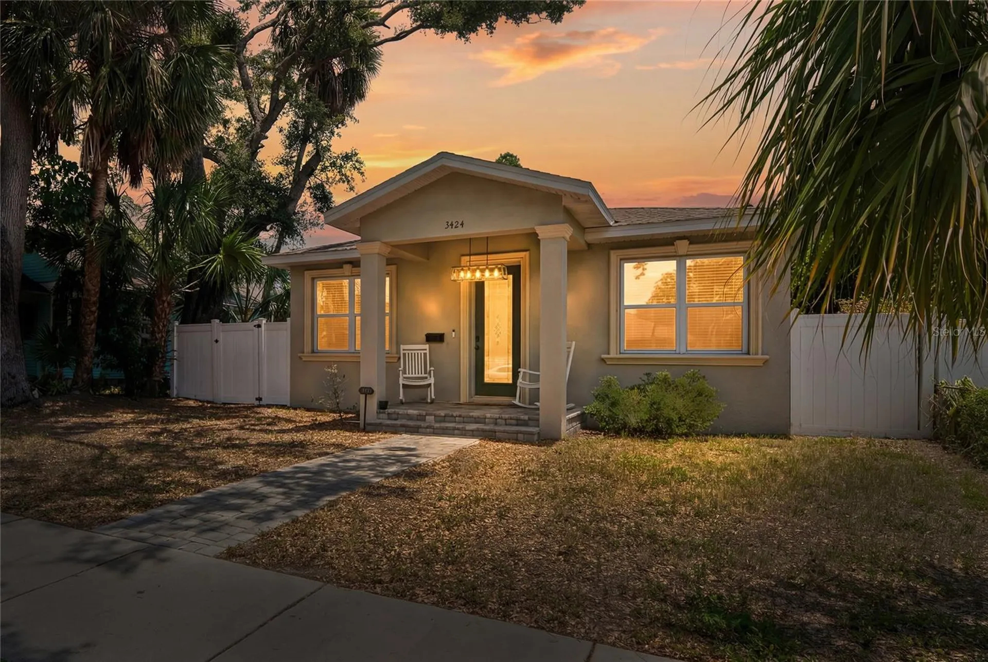2424 12th Street S St Petersburg FL 33705