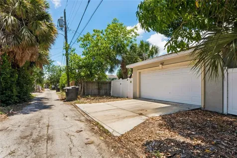 2424 12th Street S St Petersburg FL 33705