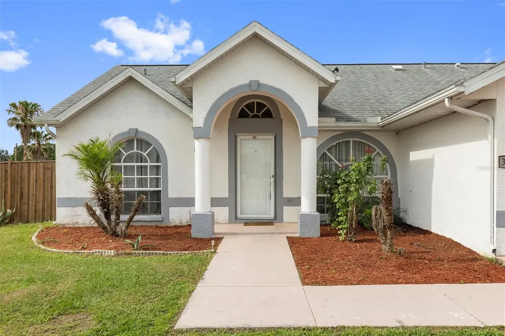 38912 Carr Drive Zephyrhills FL 33540
