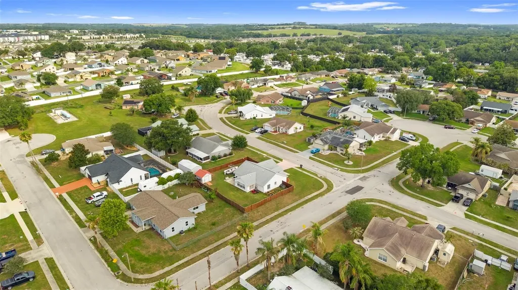 38912 Carr Drive Zephyrhills FL 33540