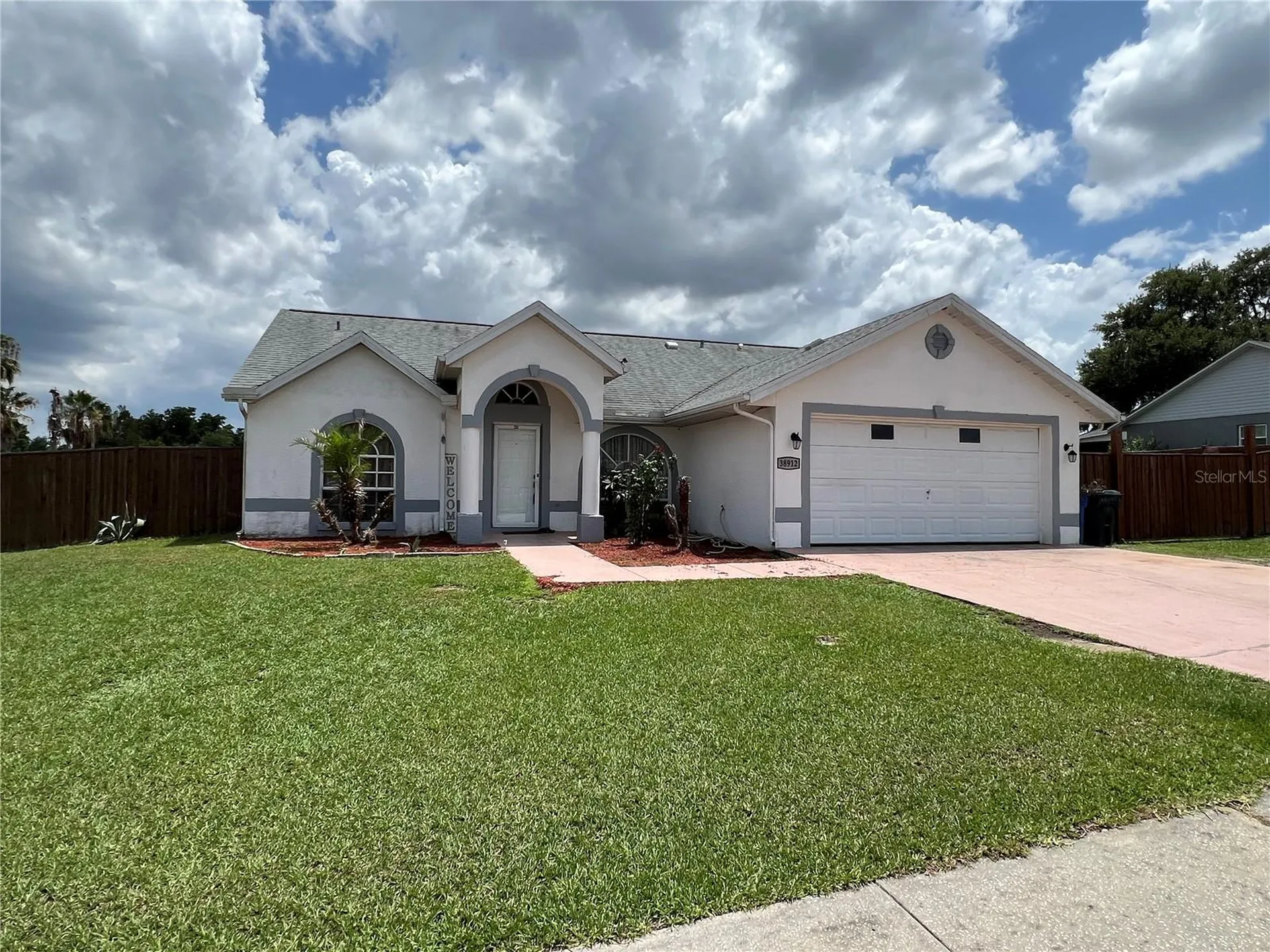 38912 Carr Drive Zephyrhills FL 33540