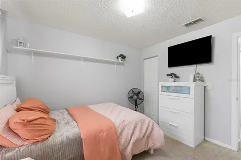 38912 Carr Drive Zephyrhills FL 33540