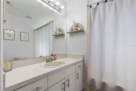 38912 Carr Drive Zephyrhills FL 33540