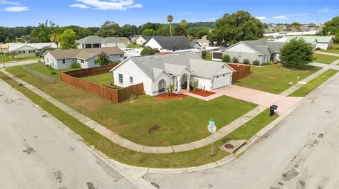 38912 Carr Drive Zephyrhills FL 33540