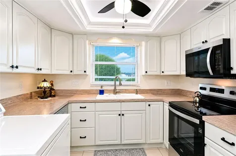 4853 Independence Drive Bradenton FL 34210