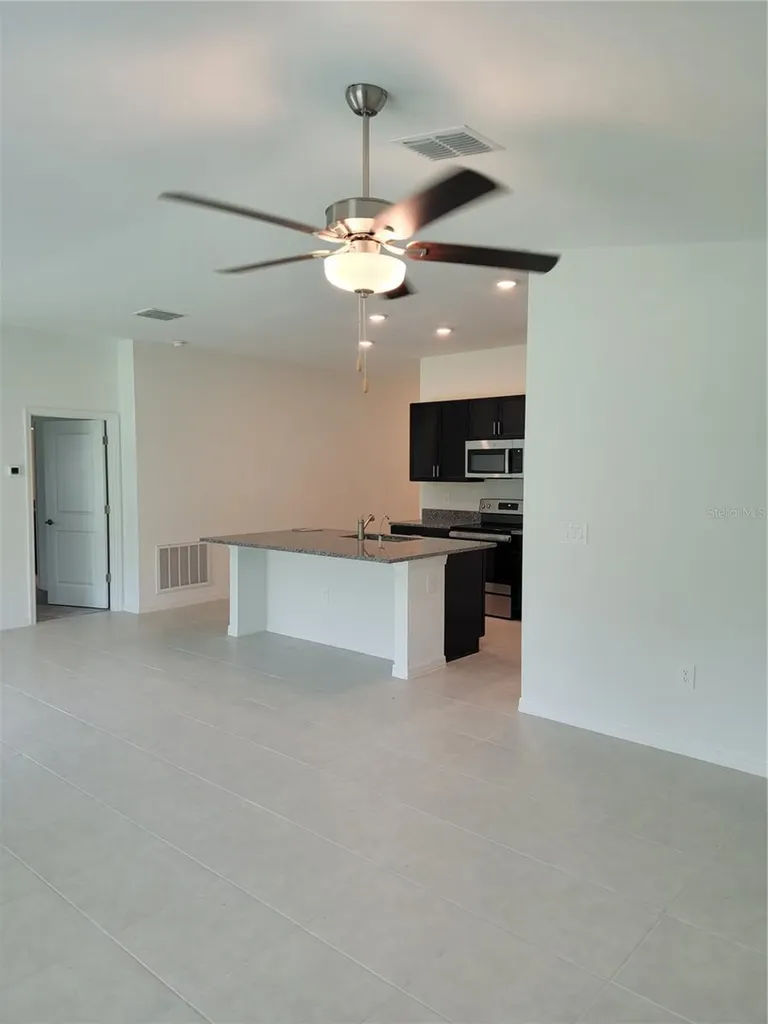 1844 Red Loop Lakeland FL 33801