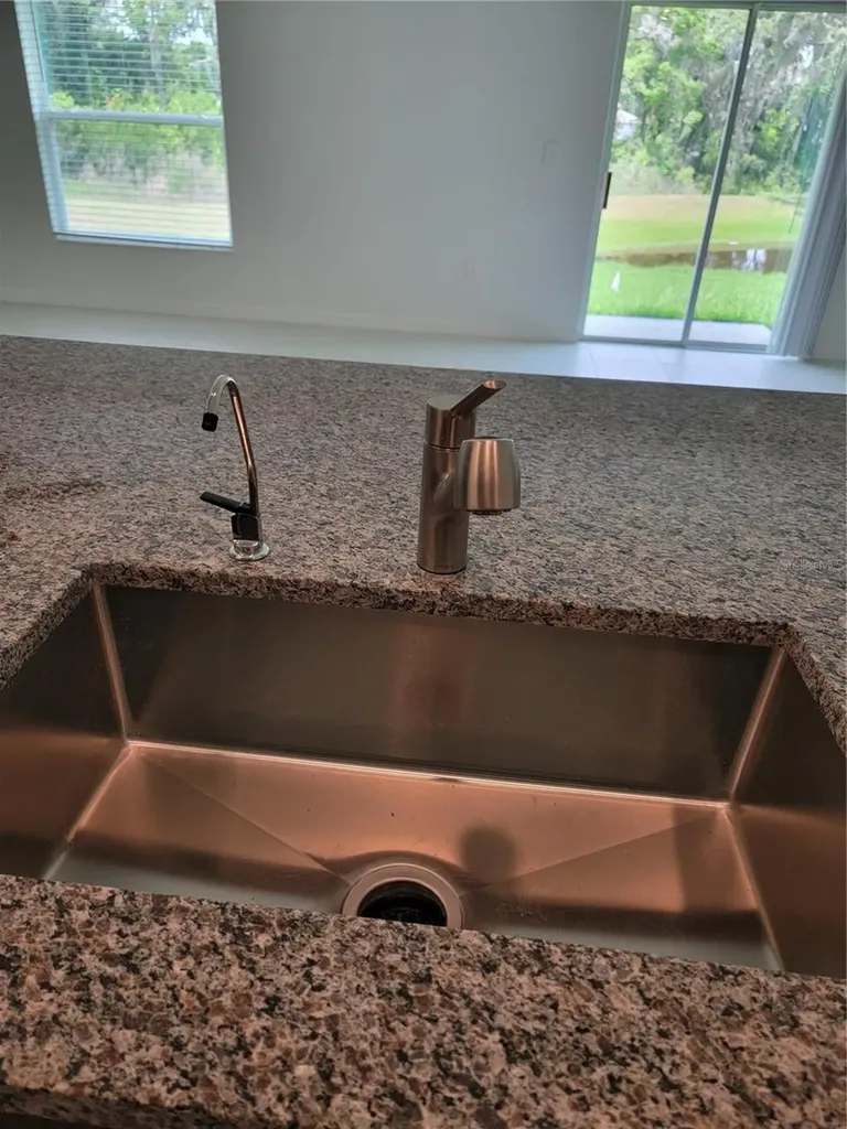 1844 Red Loop Lakeland FL 33801