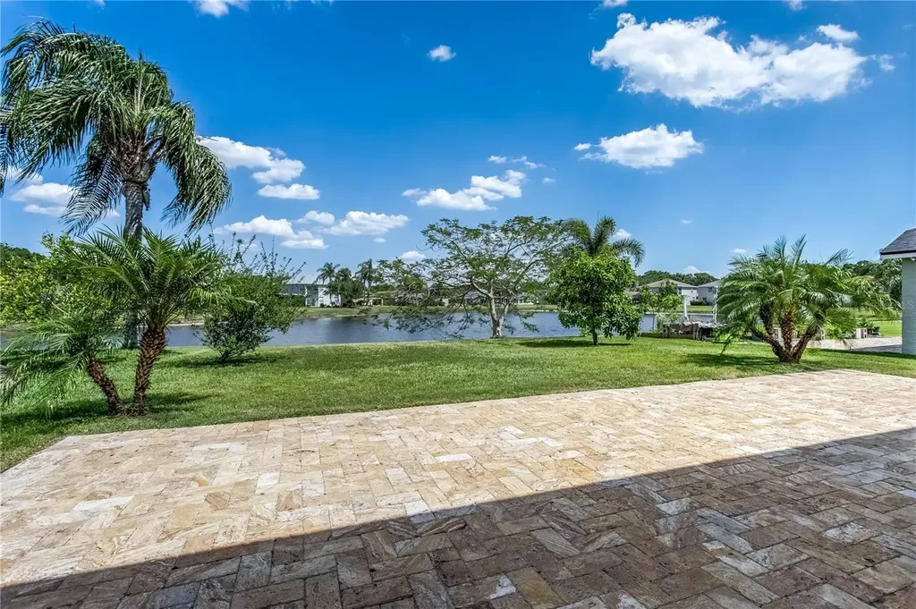 8518 Tidal Bay Lane Tampa FL 33635