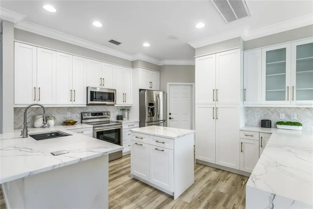 8518 Tidal Bay Lane Tampa FL 33635