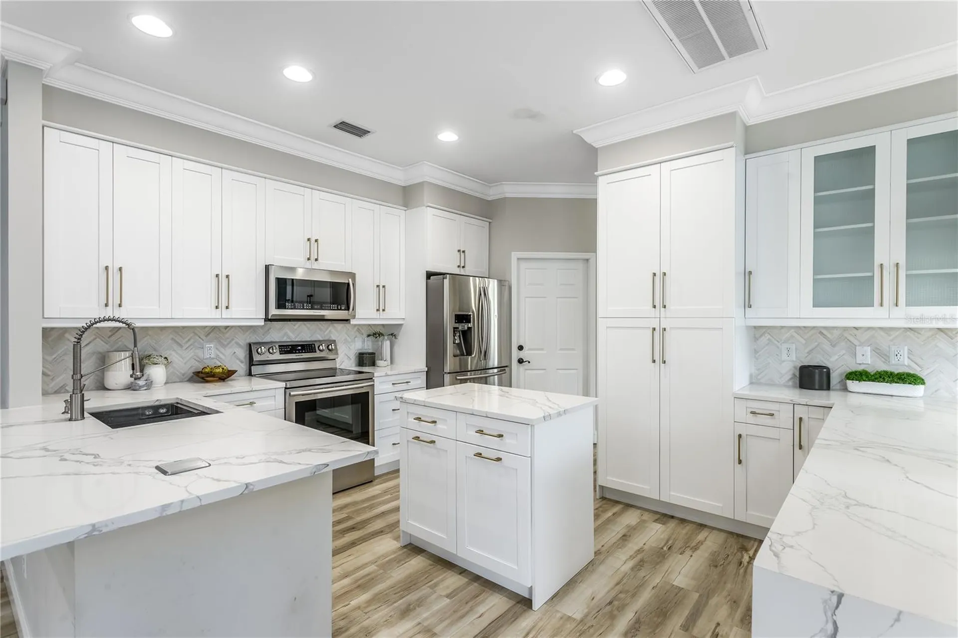 8518 Tidal Bay Lane Tampa FL 33635