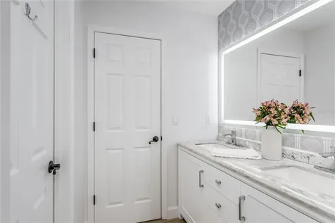 8518 Tidal Bay Lane Tampa FL 33635