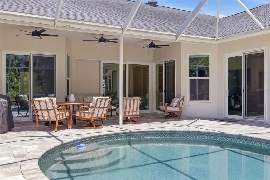 15932 Ellsworth Drive Tampa FL 33647