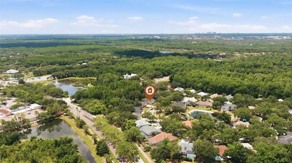 15932 Ellsworth Drive Tampa FL 33647