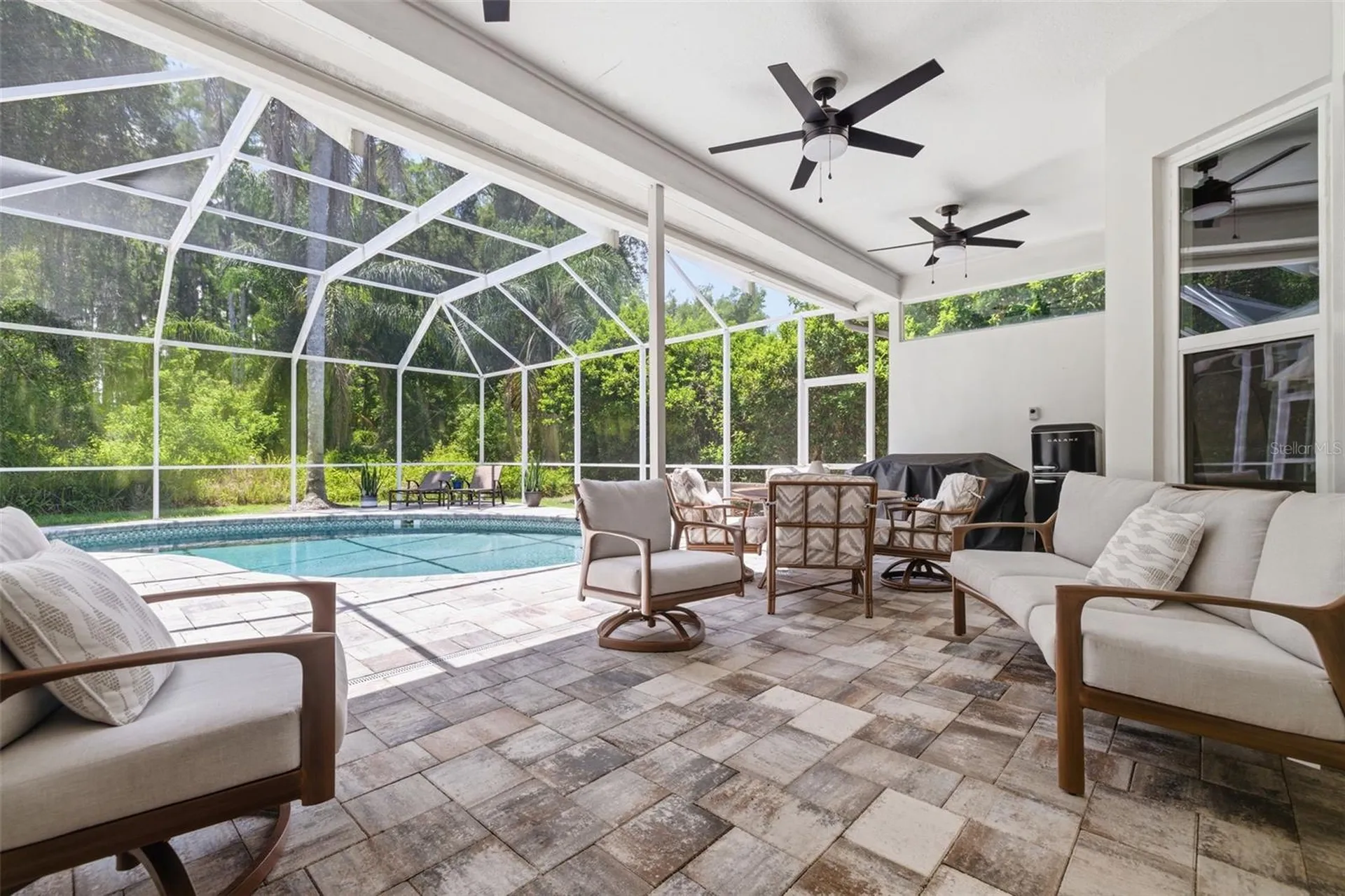 15932 Ellsworth Drive Tampa FL 33647