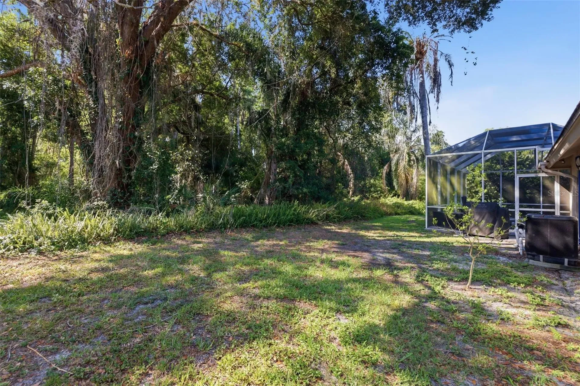 15932 Ellsworth Drive Tampa FL 33647