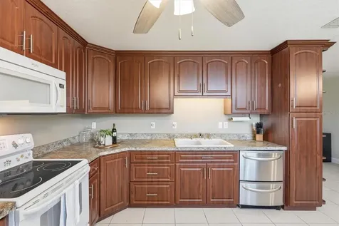 6935 NW Highway 225a Ocala FL 34482