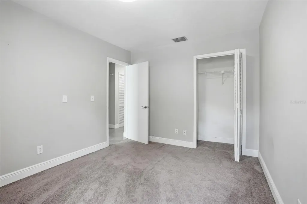 727 N Himes Avenue Tampa FL 33609