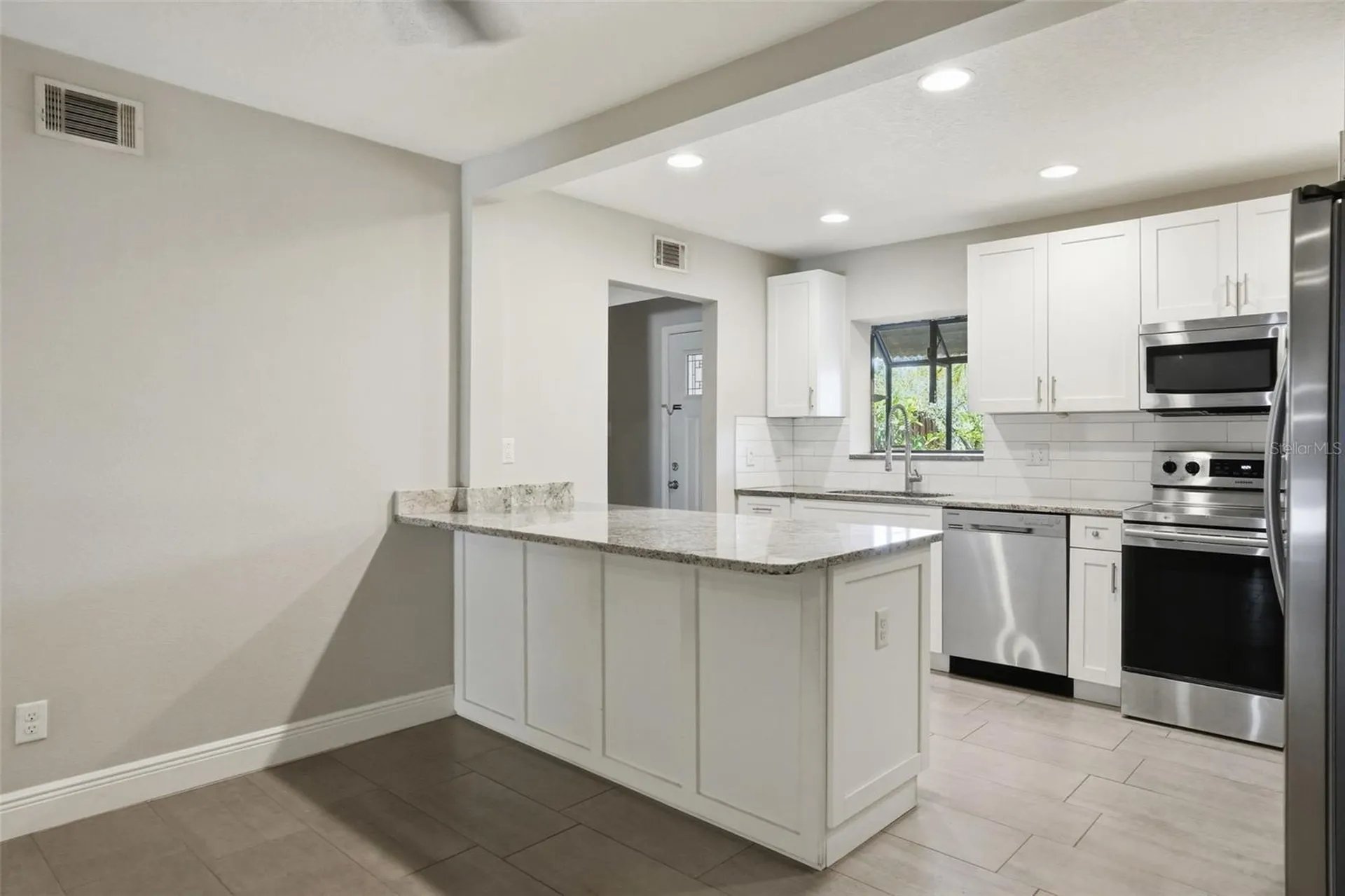 727 N Himes Avenue Tampa FL 33609