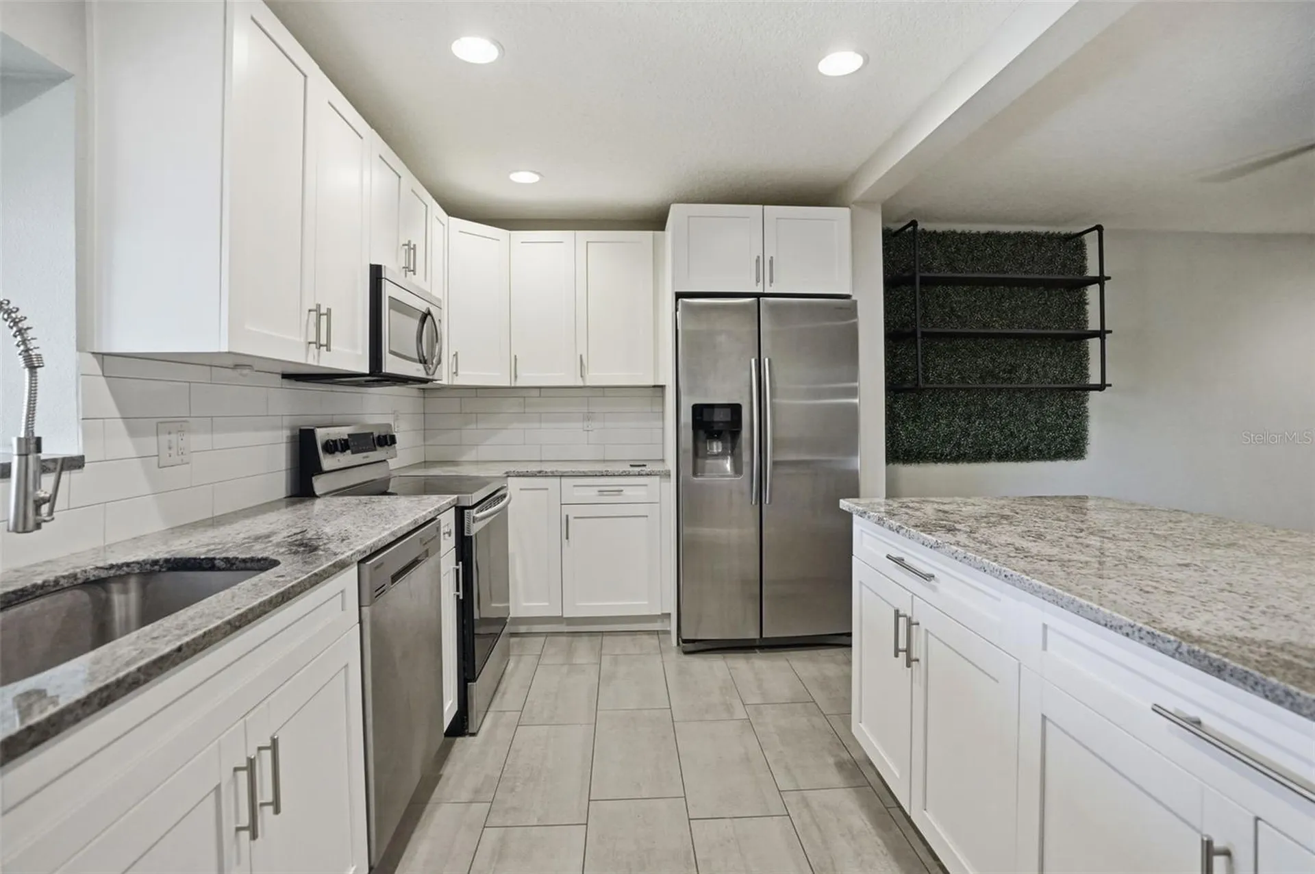 727 N Himes Avenue Tampa FL 33609