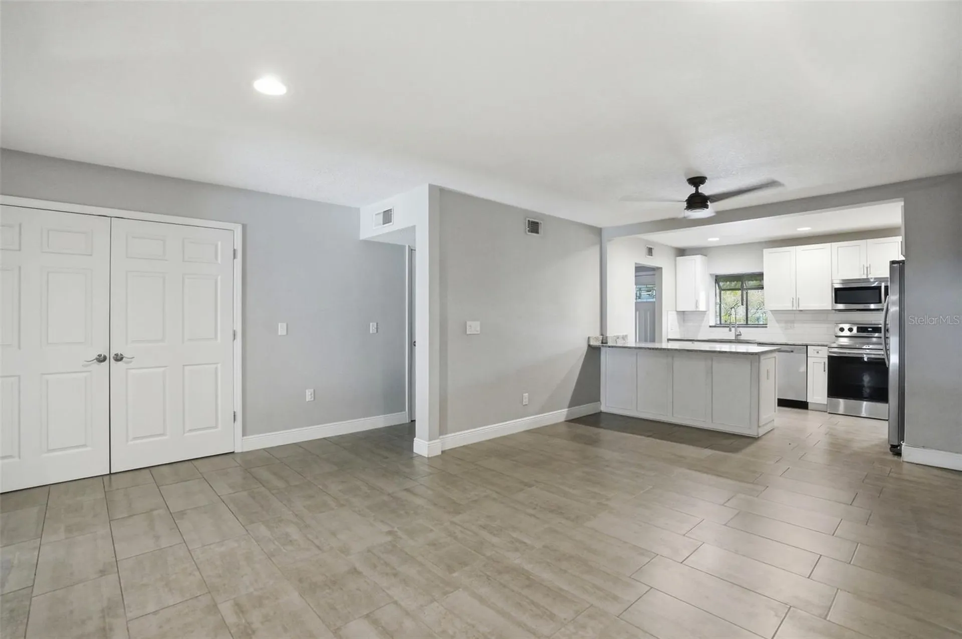 727 N Himes Avenue Tampa FL 33609
