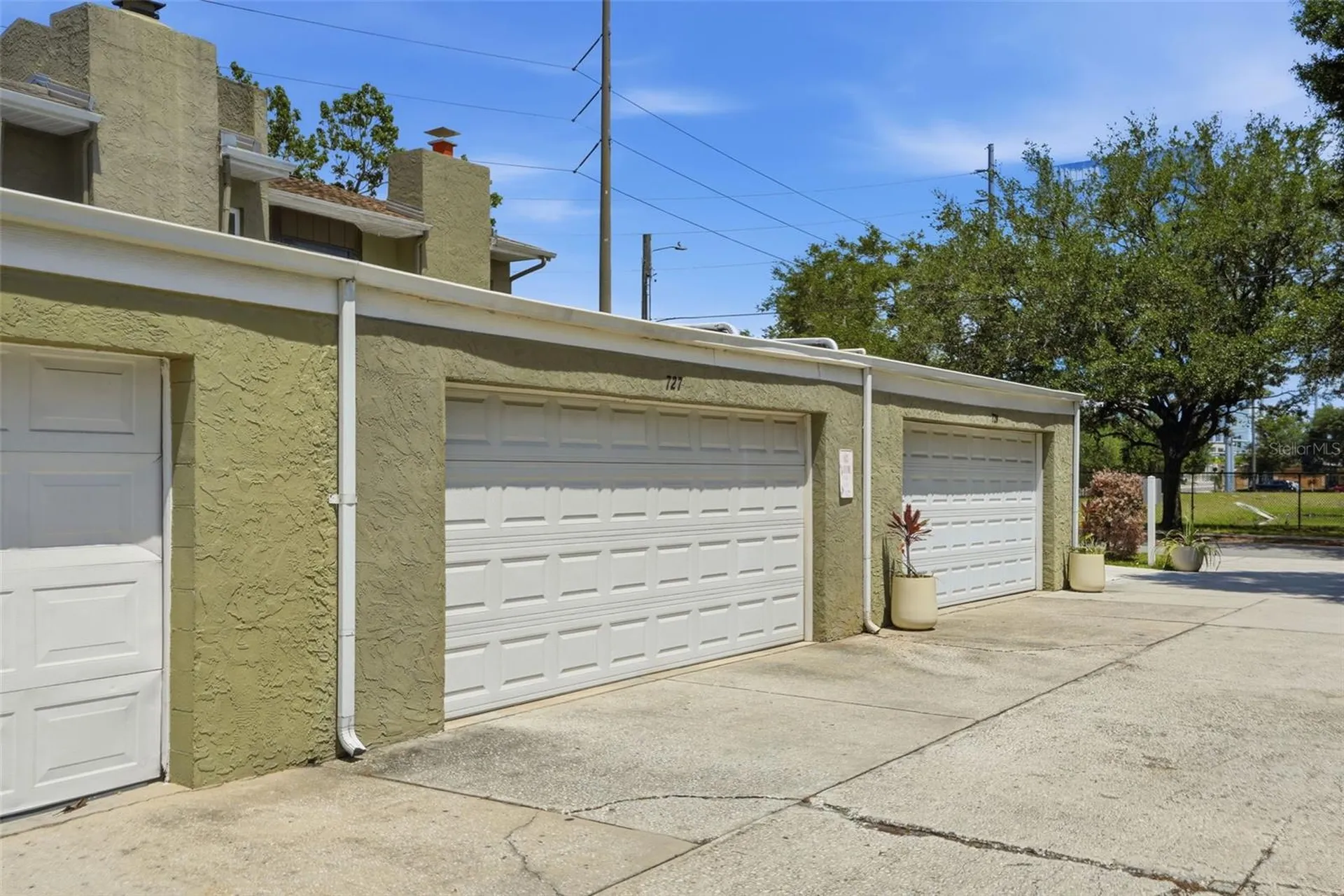 727 N Himes Avenue Tampa FL 33609