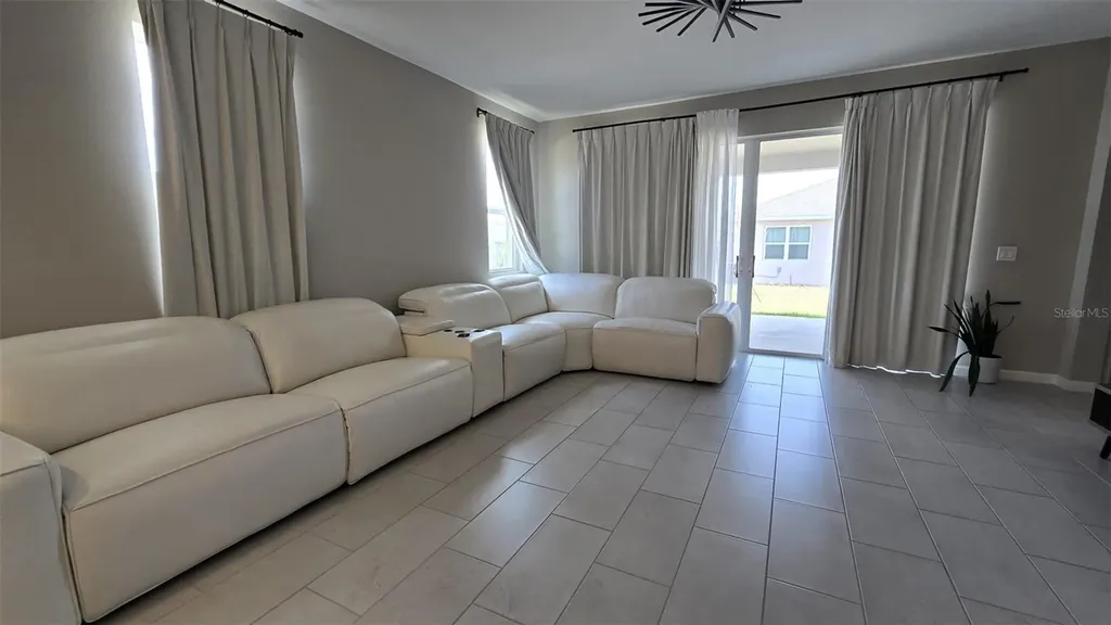 802 Ballantyne Drive Lake Wales FL 33898