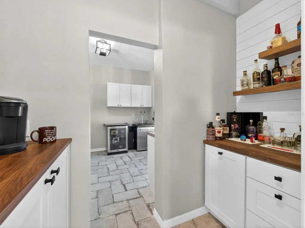 24215 Weldon Drive Eustis FL 32736