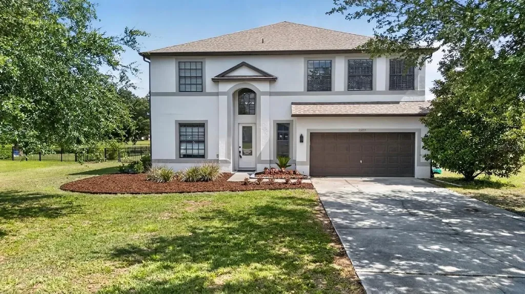 24215 Weldon Drive Eustis FL 32736