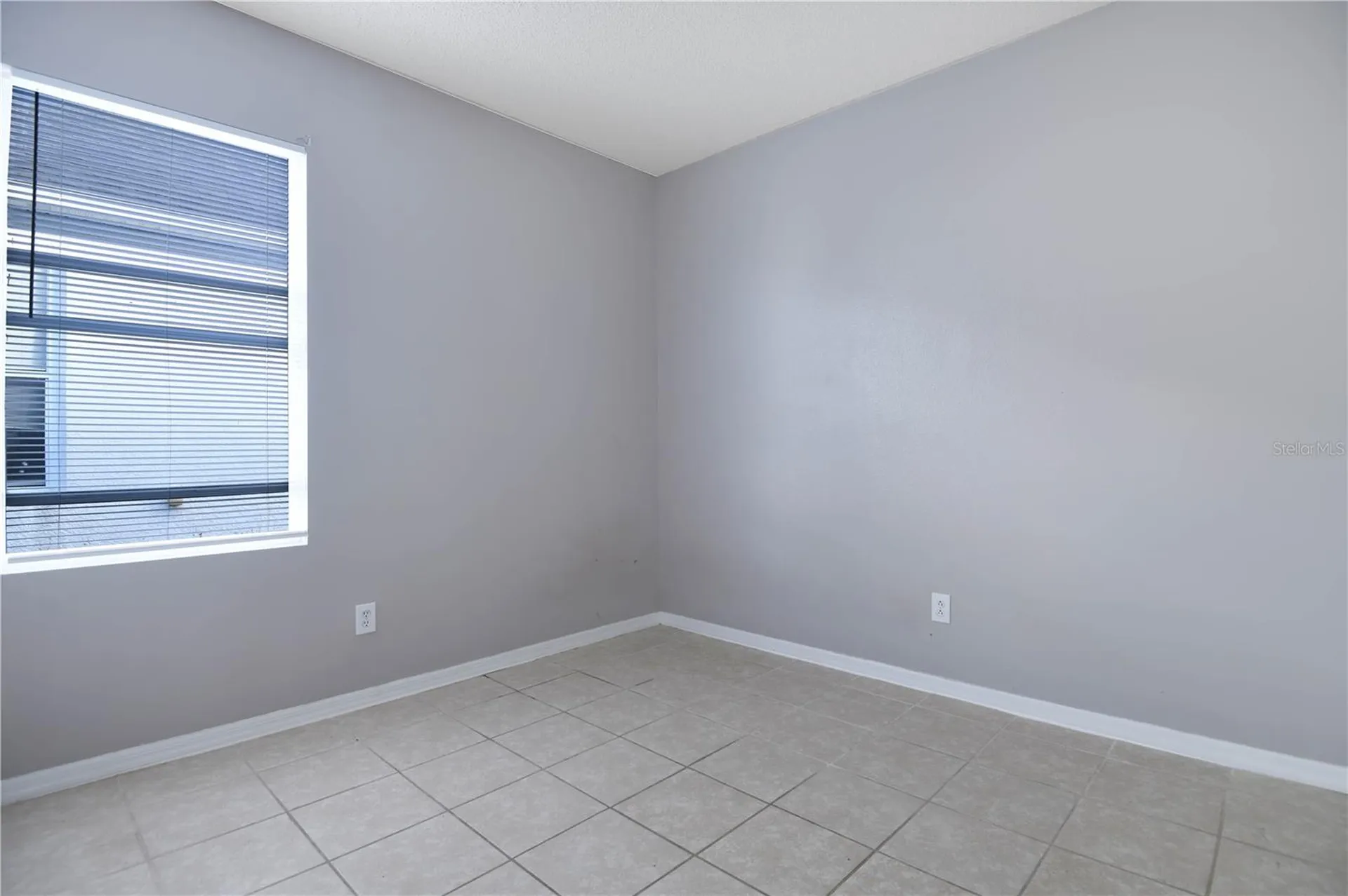 915 Knollwood Drive Davenport FL 33837