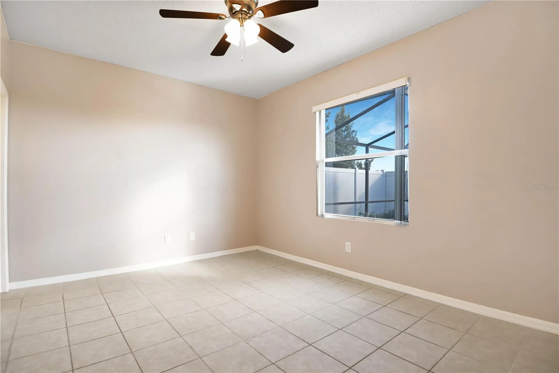 915 Knollwood Drive Davenport FL 33837