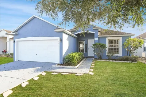 915 Knollwood Drive Davenport FL 33837