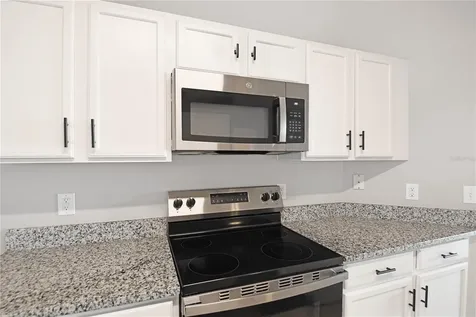 915 Knollwood Drive Davenport FL 33837