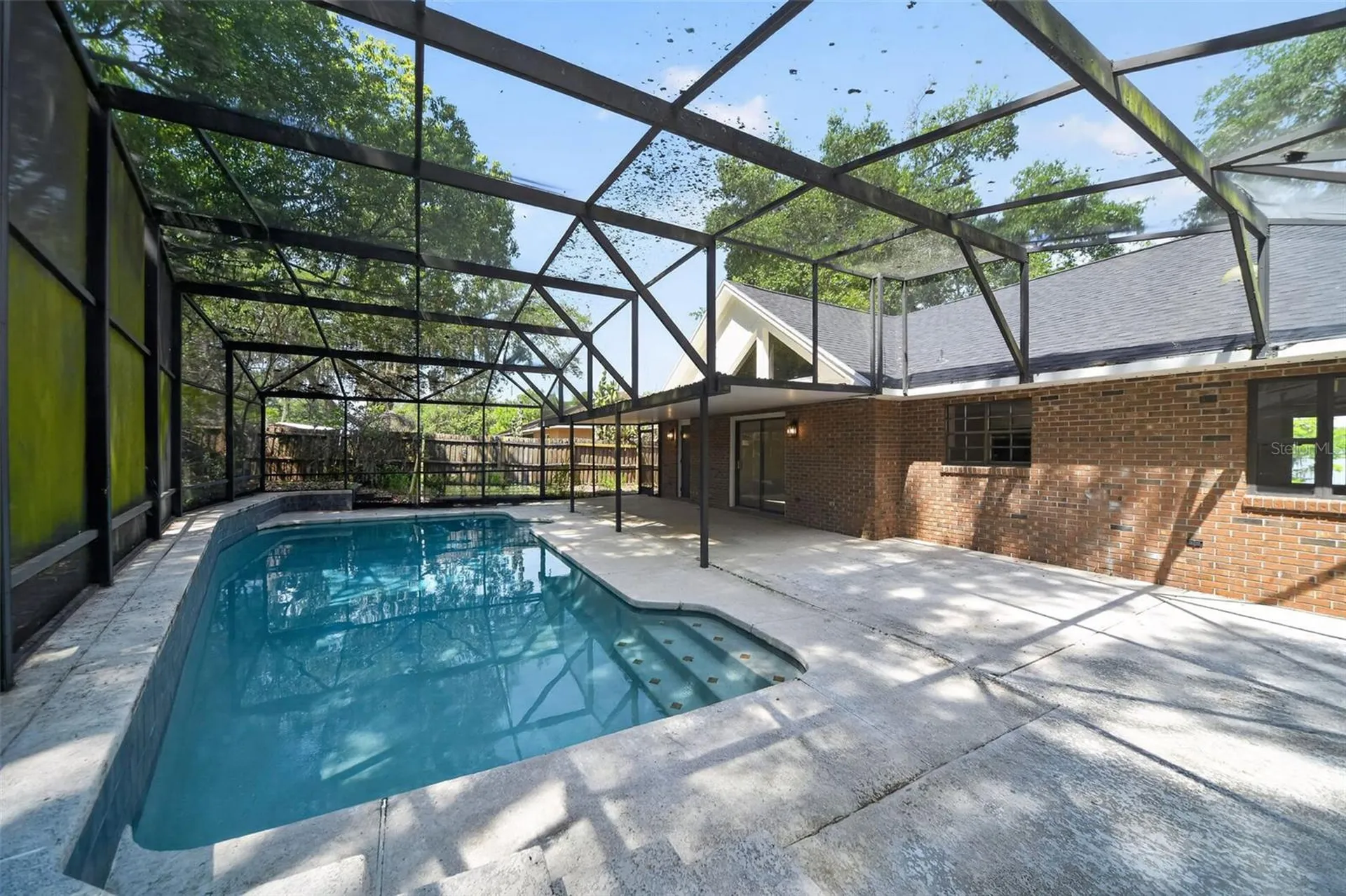 637 W Lakeshore Drive Clermont FL 34711