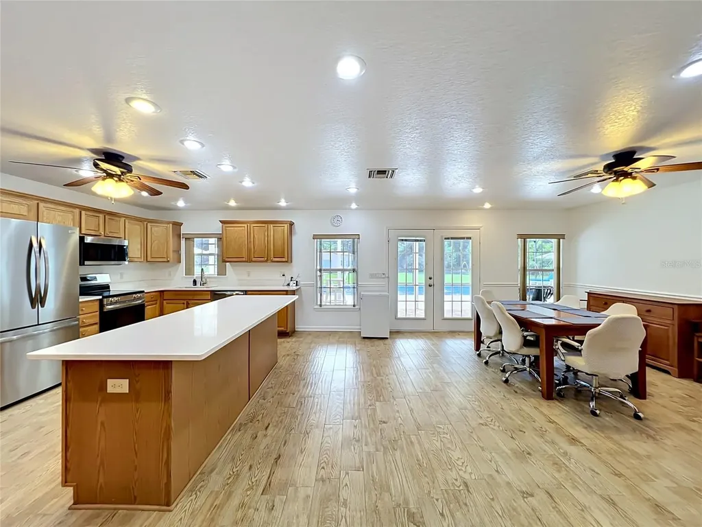 2300 Pine Meadows Place Chuluota FL 32766